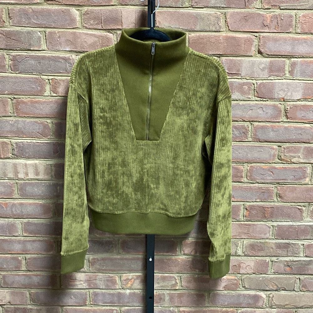 Universal Thread Olive Green Quarter Zip Pullover Size Small NEW